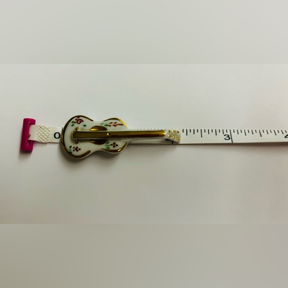 Miniature Limoges Violin or Guitar - Picture 14 of 16